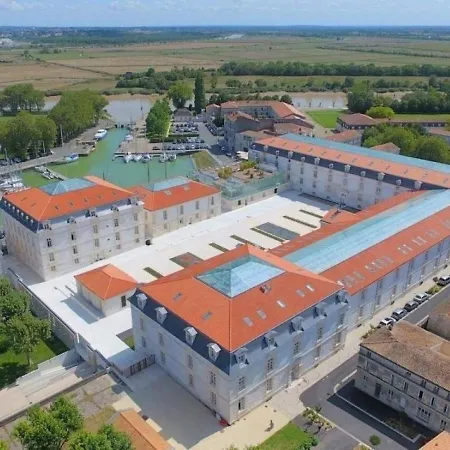 Apartment Rochefort, 3 Pieces, 6 Personnes - Fr-1-246b-10 Rochefort (Charente-Maritime)